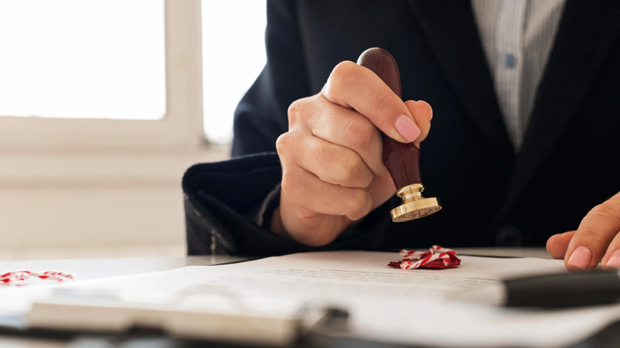 Notary public power of attorney Dubai
